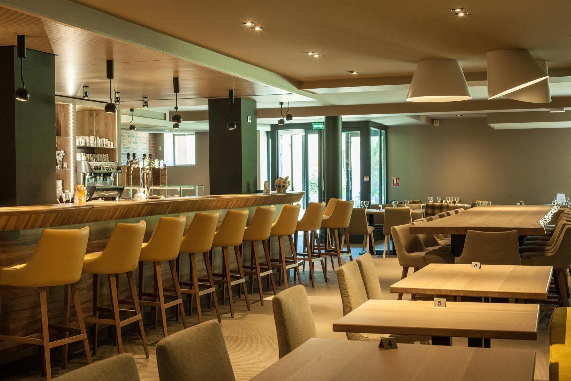 Domaine Du Gouverneur, Hôtel, Restaurant&golf Hotel Monthieux